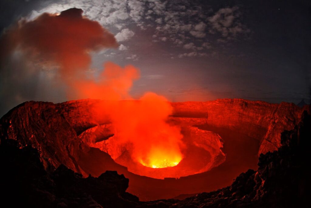 Congo Hiking & Climbing